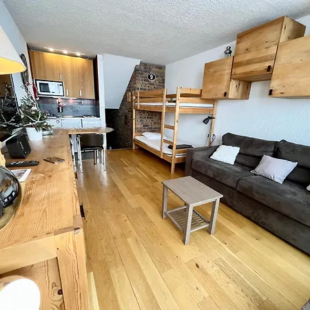 Cosy Entree Les Evons Le Brelin
